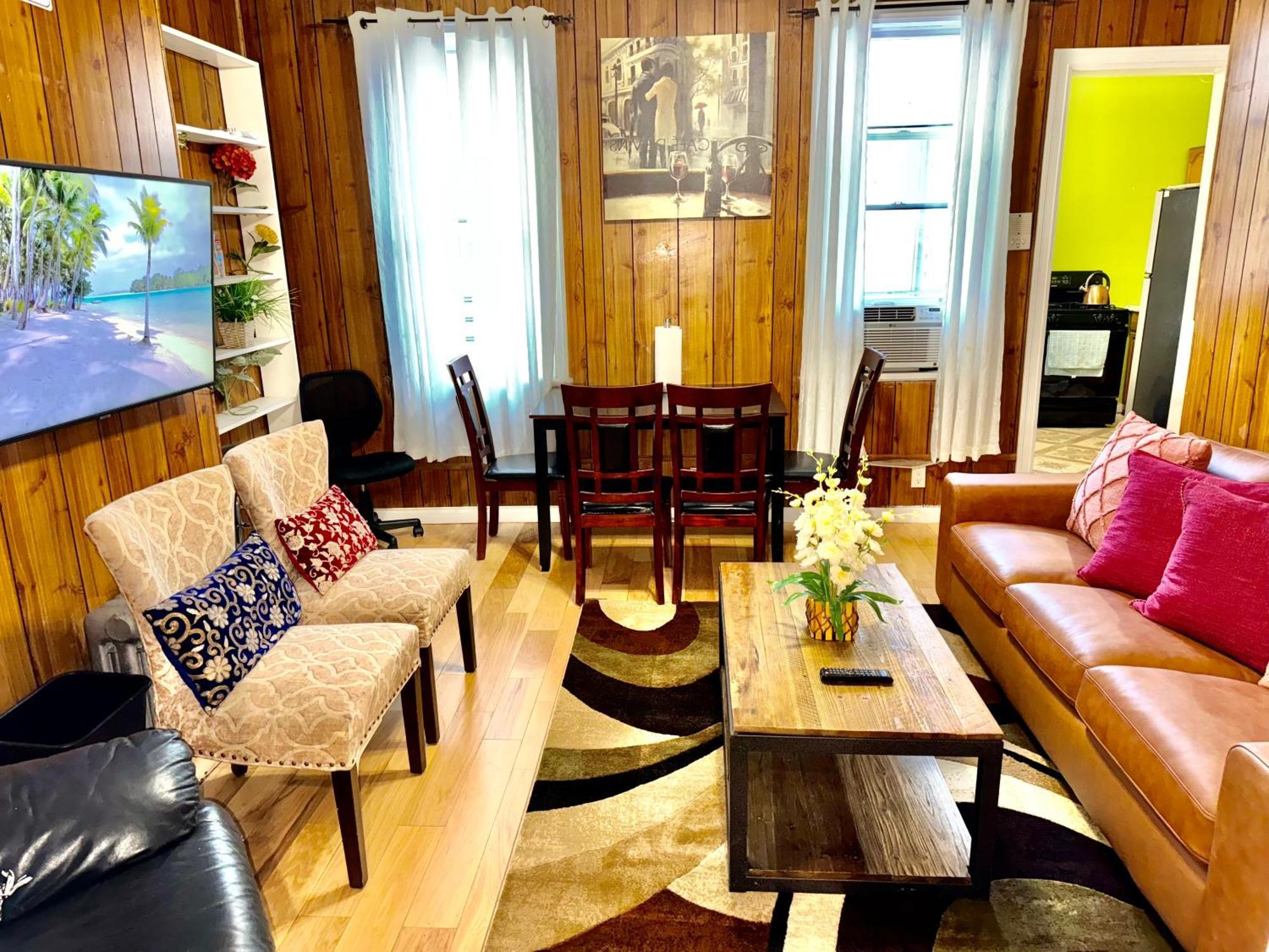 3 Bedrooms 2 Stops To Manhattan نيو يورك المظهر الخارجي الصورة